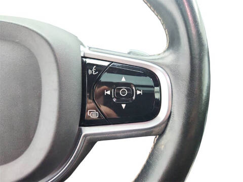 2019 Volvo S60 T6 R-Design