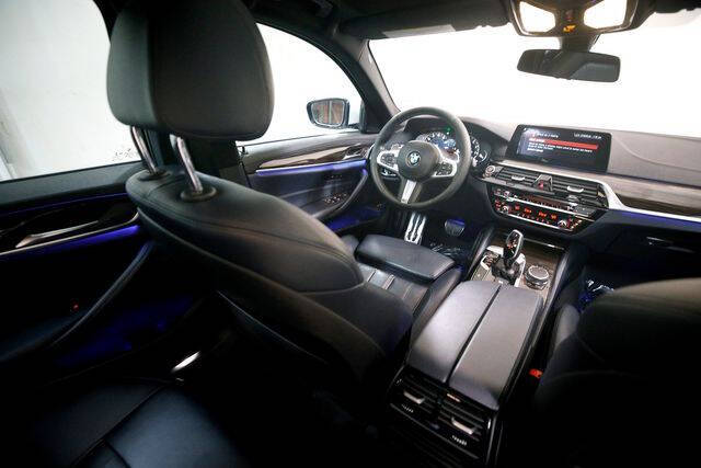 2018 BMW 5 Series 530i