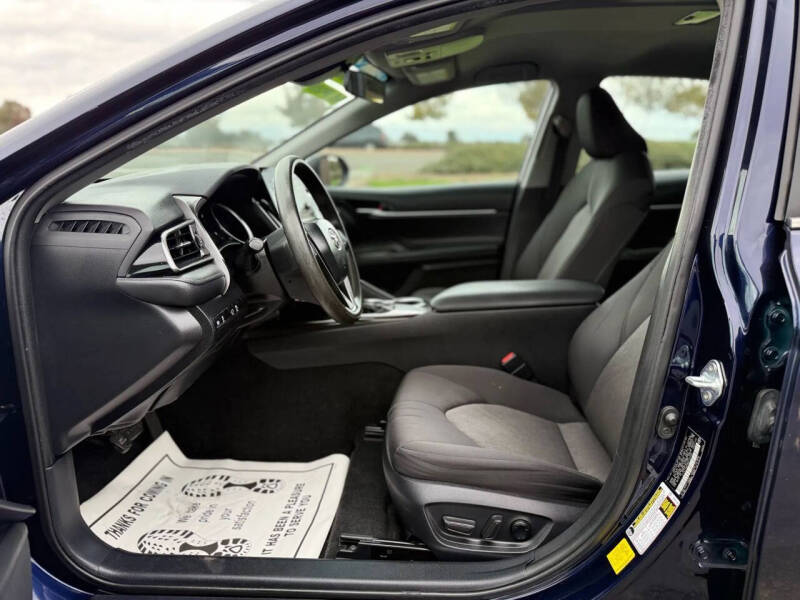 2021 Toyota Camry LE