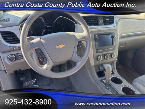 2017 Chevrolet Traverse LS