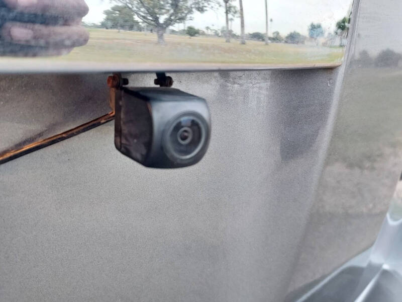 2017 Nissan Armada SV