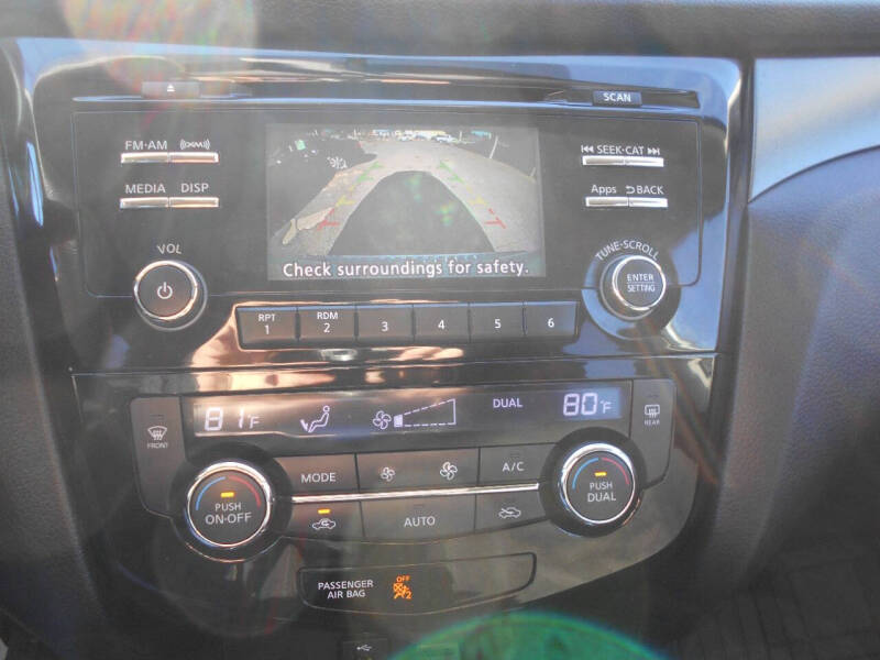 2015 Nissan Rogue SV