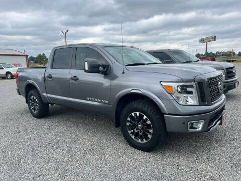 2019 Nissan Titan for sale at RAYMOND TAYLOR AUTO SALES in Fort Gibson OK