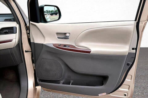 2013 Toyota Sienna