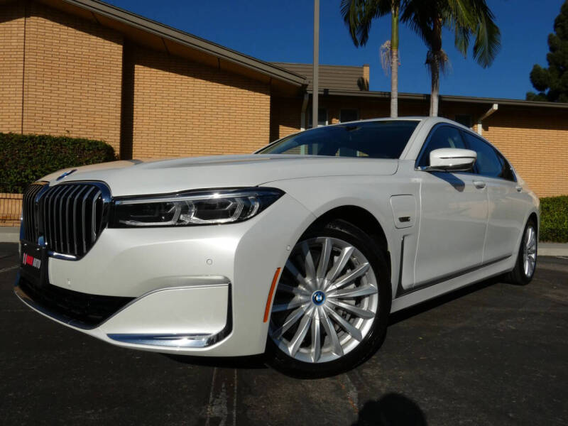 2022 BMW 7 Series 745e xDrive