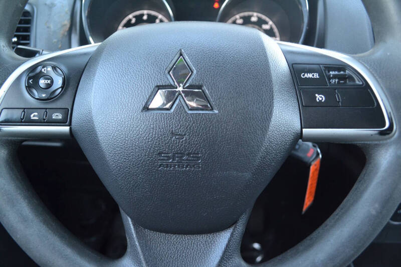 2020 Mitsubishi Outlander Sport ES