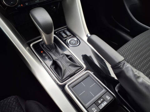 2020 Mitsubishi Eclipse Cross LE