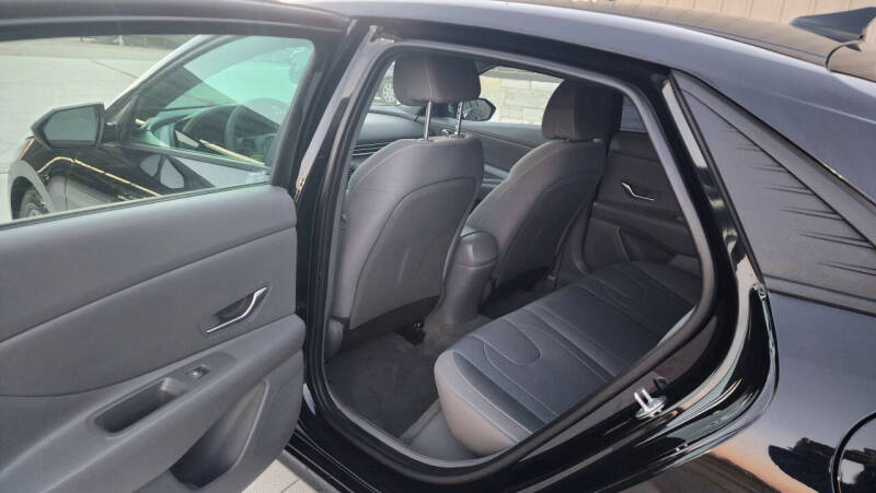 2023 Hyundai Elantra