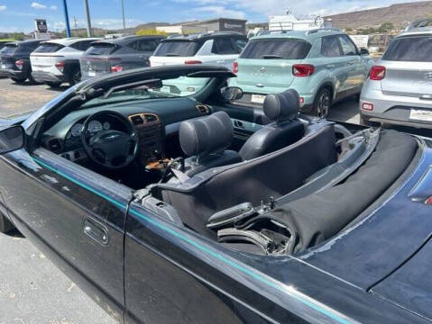 2004 Ford Thunderbird Deluxe