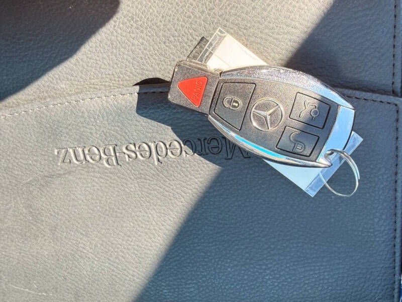 2011 Mercedes-Benz E-Class