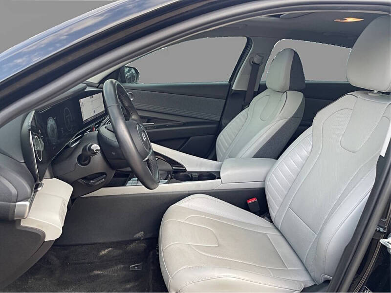 2023 Hyundai Elantra Hybrid Limited