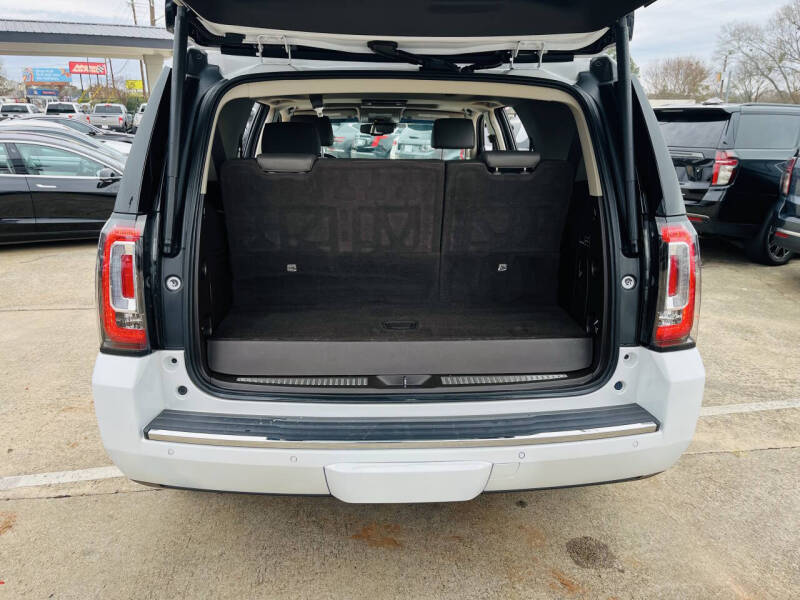 2017 GMC Yukon Denali