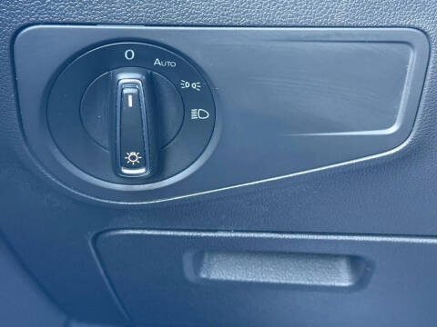 2023 Volkswagen Tiguan SE 4Motion