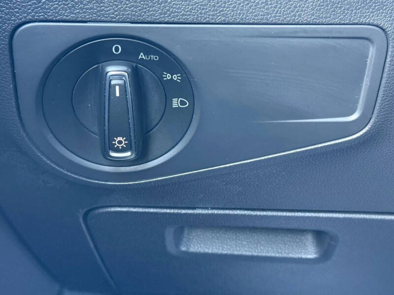 2023 Volkswagen Tiguan SE 4Motion