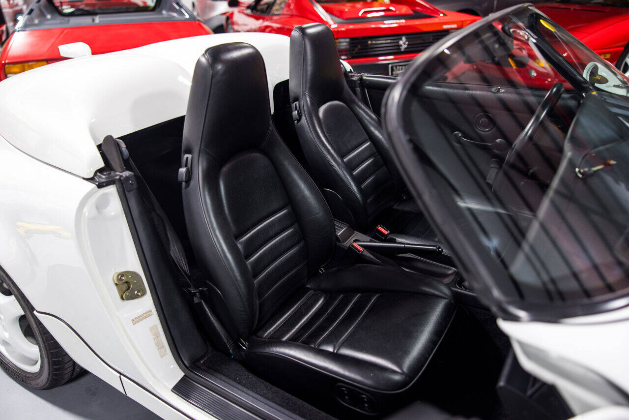1994 Porsche 911 25