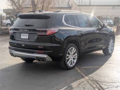 2024 GMC Acadia Denali