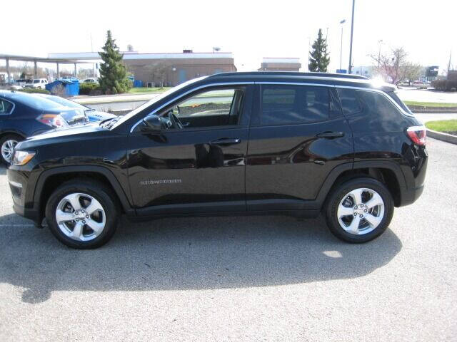 2018 Jeep Compass for sale at FINNEY'S AUTO & TRUCK in Atlanta IN
