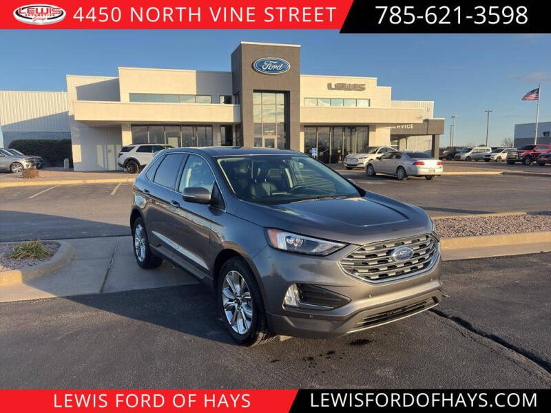 2024 Ford Edge Titanium