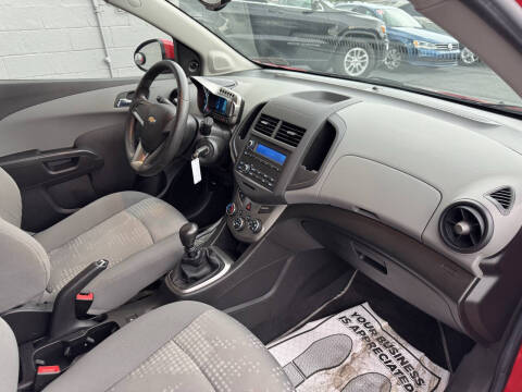 2012 Chevrolet Sonic LS