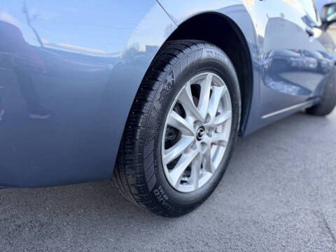 2014 Mazda MAZDA3 i Touring