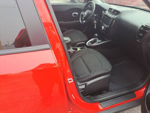 2018 Kia Soul +