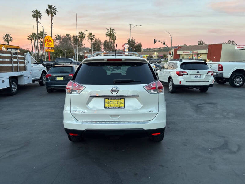 2016 Nissan Rogue SV