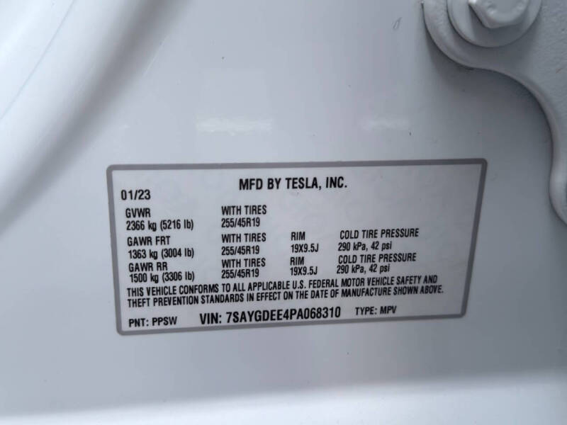 2023 Tesla Model Y Long Range