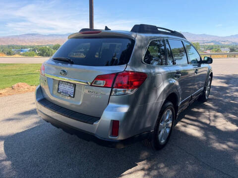 2011 Subaru Outback 2.5i Limited