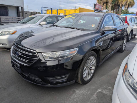 2016 Ford Taurus Limited