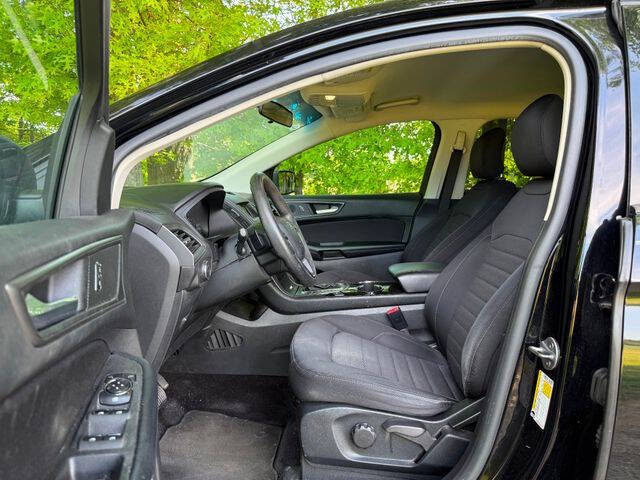 2016 Ford Edge SE