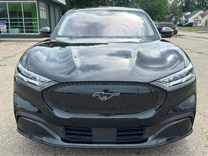 2021 Ford Mustang Mach-E California Route 1