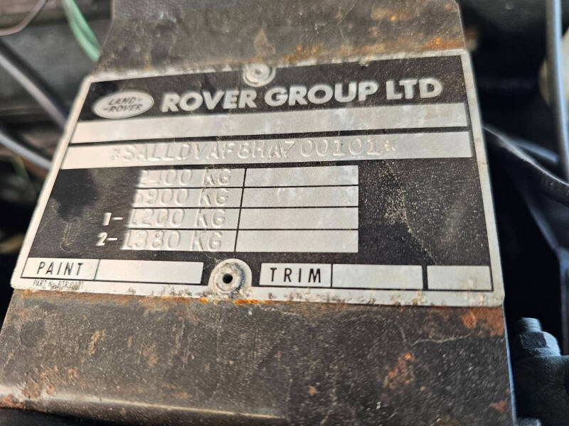 1990 Land Rover Defender