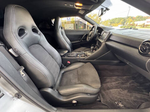 2018 Nissan GT-R Premium