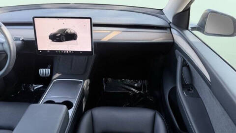 2023 Tesla Model Y Performance