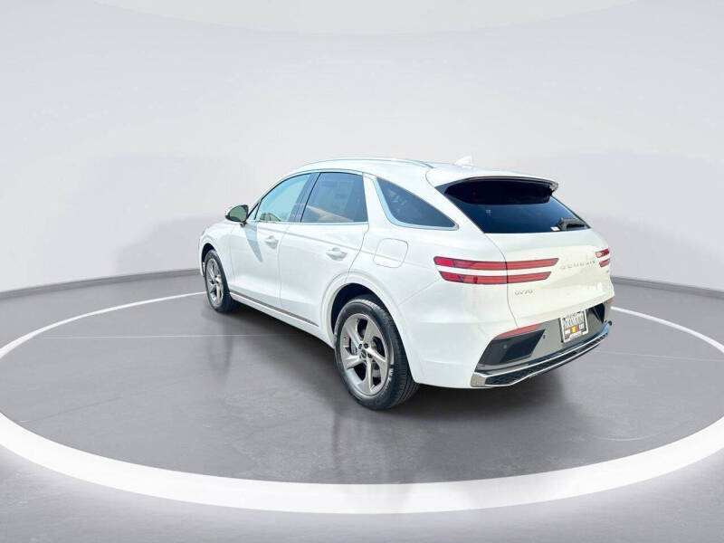 2026 Genesis GV70 2.5T Select
