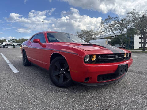 2015 Dodge Challenger SXT