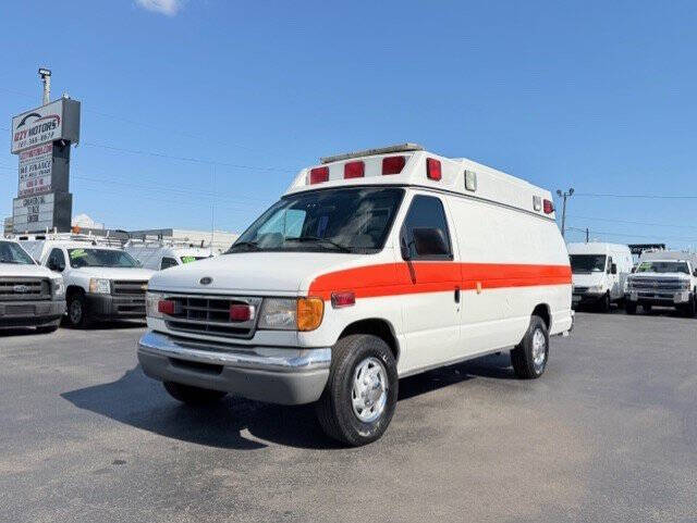 1999 Ford E-Series E-350 SD