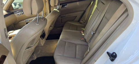 2011 Mercedes-Benz S-Class S 550