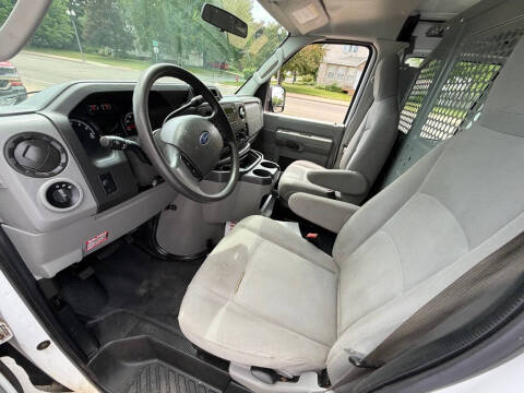 2013 Ford E-Series E-250