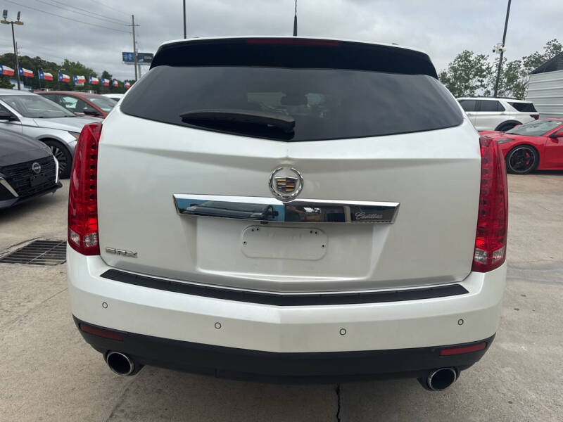 2011 Cadillac SRX Luxury Collection