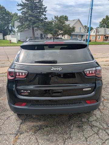 2023 Jeep Compass Latitude Lux
