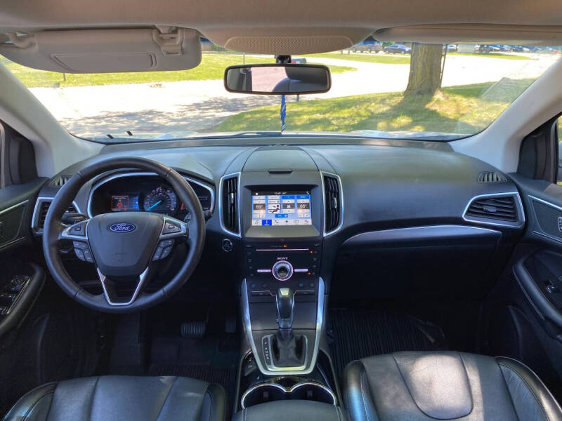 2018 Ford Edge Titanium
