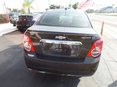 2015 Chevrolet Sonic LT Auto