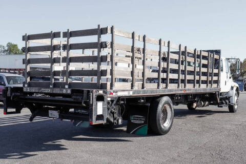 2018 International DuraStar 4300