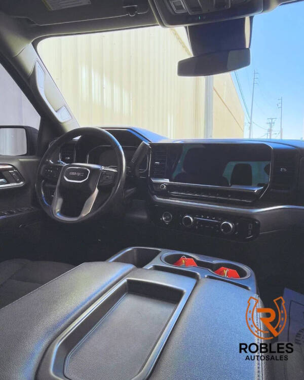 2022 GMC Sierra 1500 Elevation Standard