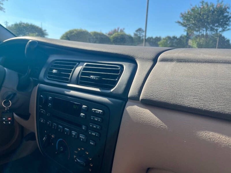 2001 Ford Taurus SES