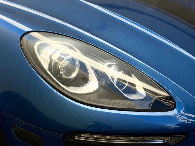 2015 Porsche Macan S