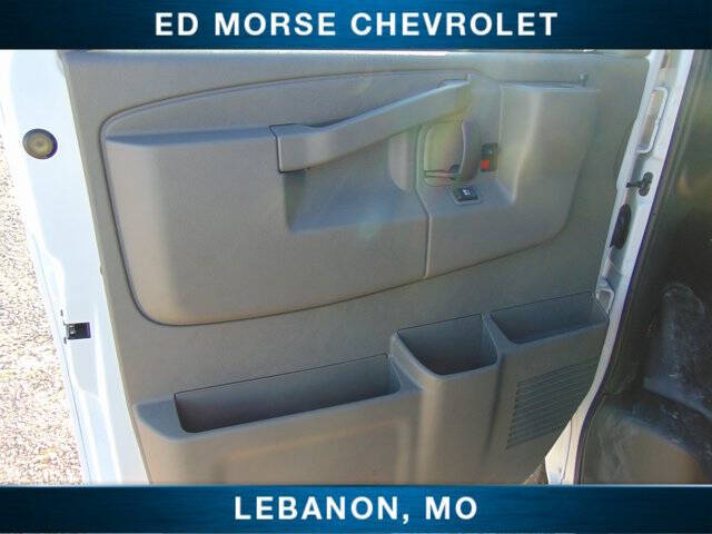 2025 Chevrolet Express 2500