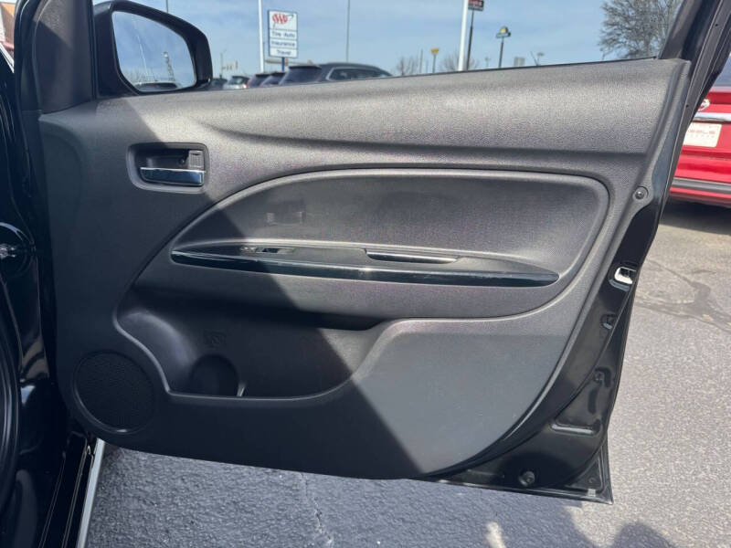 2020 Mitsubishi Mirage SE