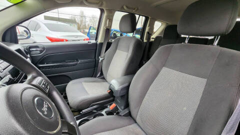 2016 Jeep Compass Sport